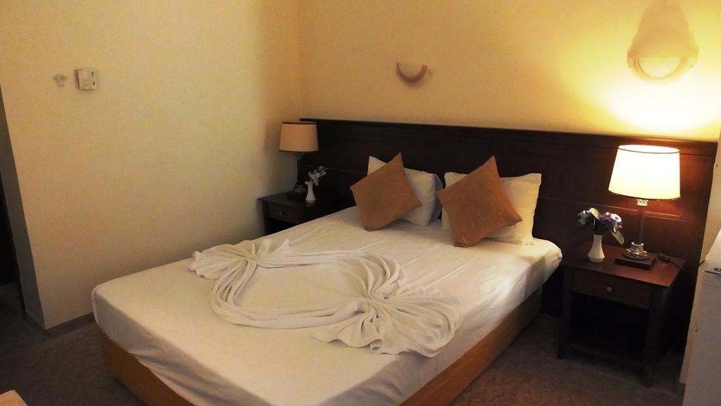 Kemer Uygulama Hotel חדר תמונה