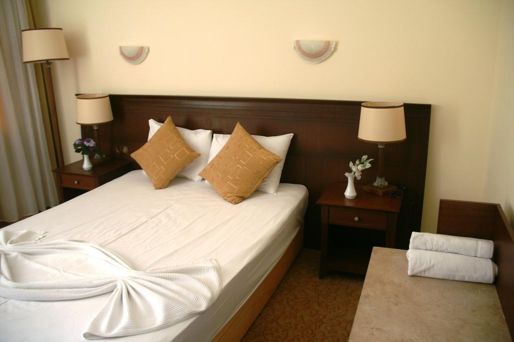 Kemer Uygulama Hotel חדר תמונה